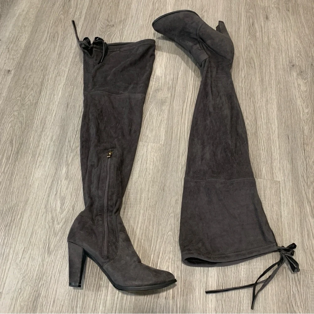 Catherine Malandrino | Grey
Sorcha Over The Knee High Heel Boot | Sz 8.5 - Picture 5 of 10